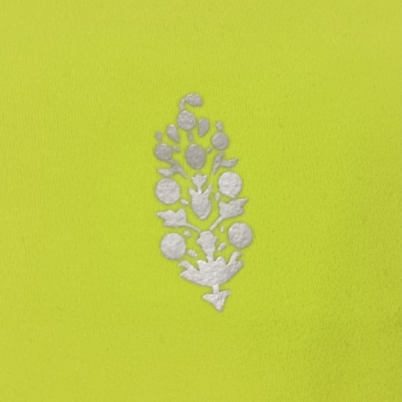 NWOT Free People Movement Good Karma Biker Shorts Size Small - Picture 4 of 5